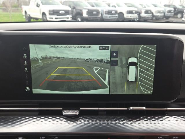 Used 2024 Kia Carnival SX Prestige image 37