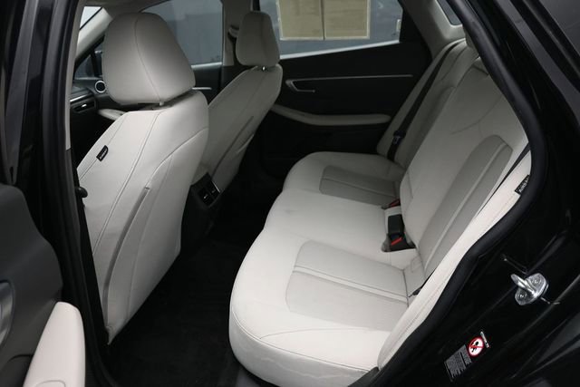 Used 2022 Hyundai Sonata SEL w/ Convenience Package FWD image 9