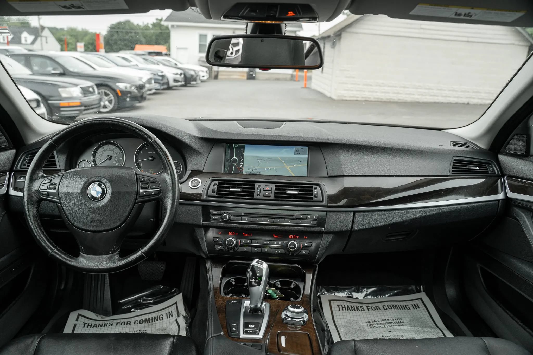 Used 2011 BMW 550i xDrive Sedan AWD/4WD image 17