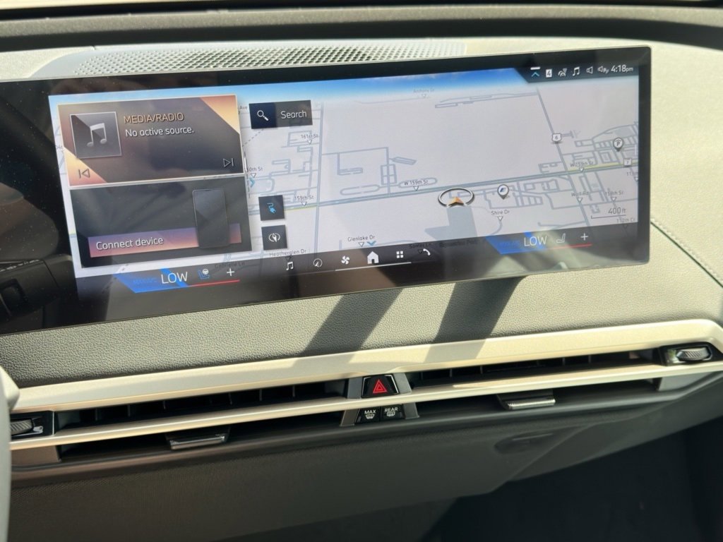 Used 2025 BMW iX xDrive50 w/ Sport Package image 10