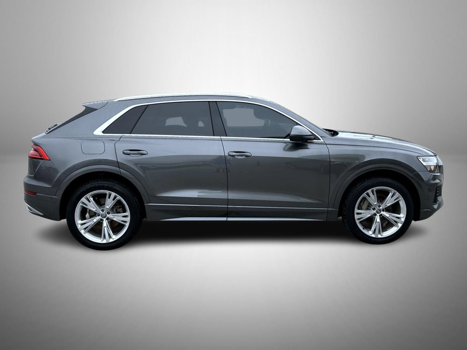 Used 2019 Audi Q8 Premium Plus AWD/4WD image 4