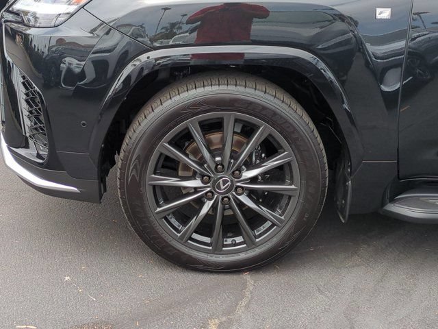 New 2026 Lexus LX 700h F Sport AWD/4WD image 9