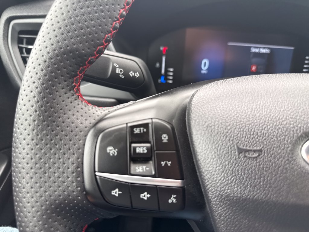 Used 2023 Ford Escape ST-Line w/ Tech Pack #1 AWD/4WD image 24