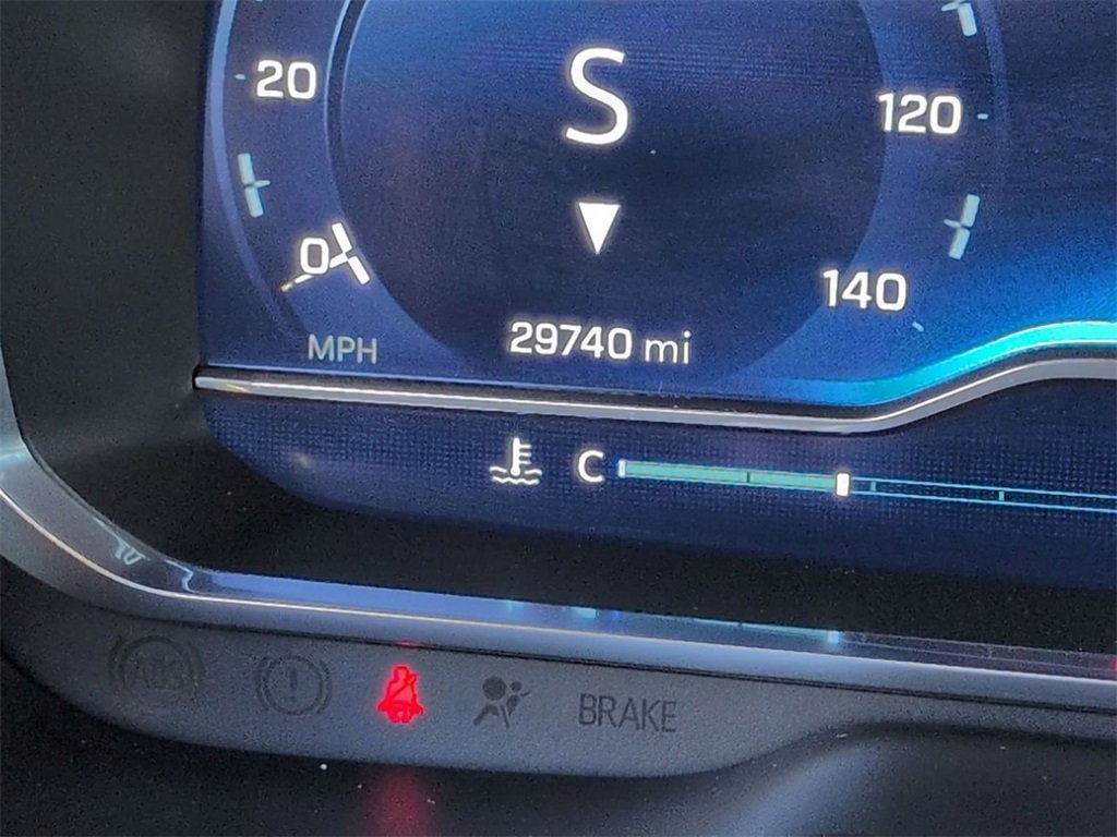 Used 2023 Chevrolet Tahoe High Country image 11