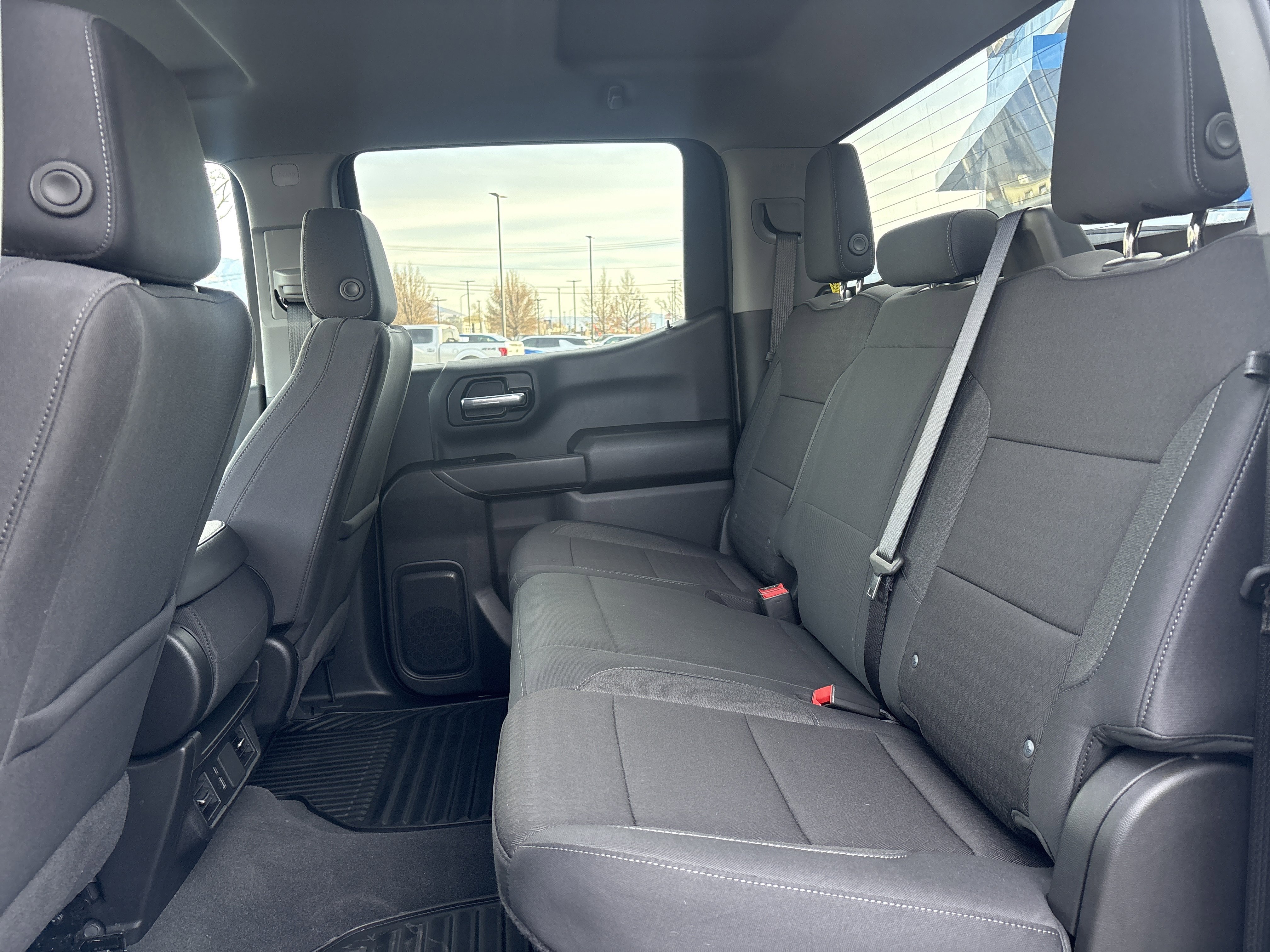 New 2025 Chevrolet Silverado 1500 Custom w/ LPO, Dark Essentials Package image 23