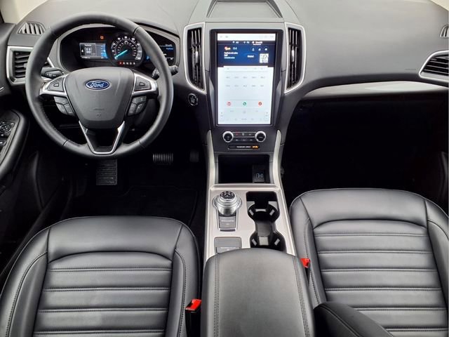 Used 2024 Ford Edge SEL w/ Convenience Package AWD/4WD image 16