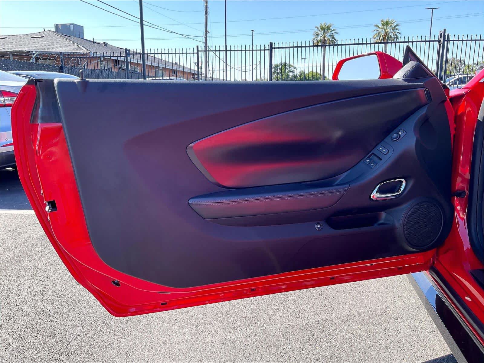 Used 2015 Chevrolet Camaro Z/28 RWD image 25