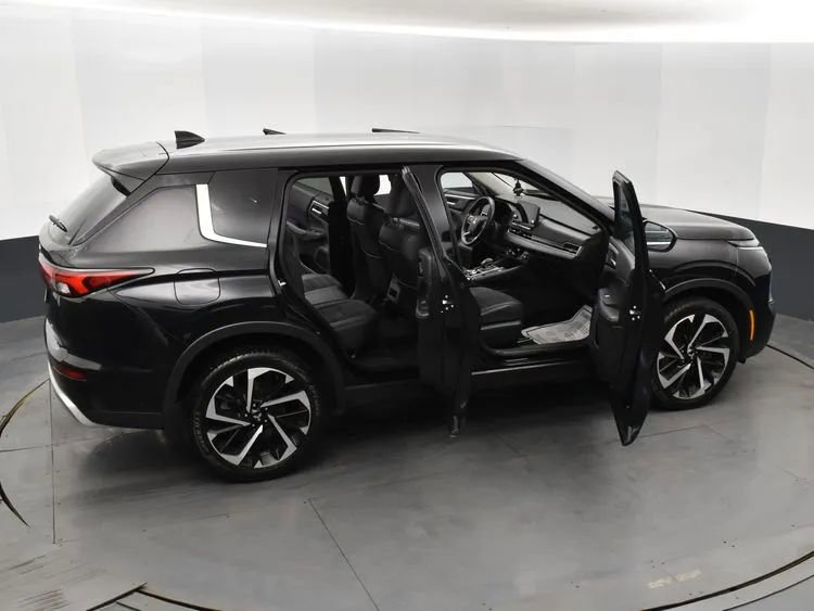 Used 2024 Mitsubishi Outlander Ralliart AWD/4WD image 6