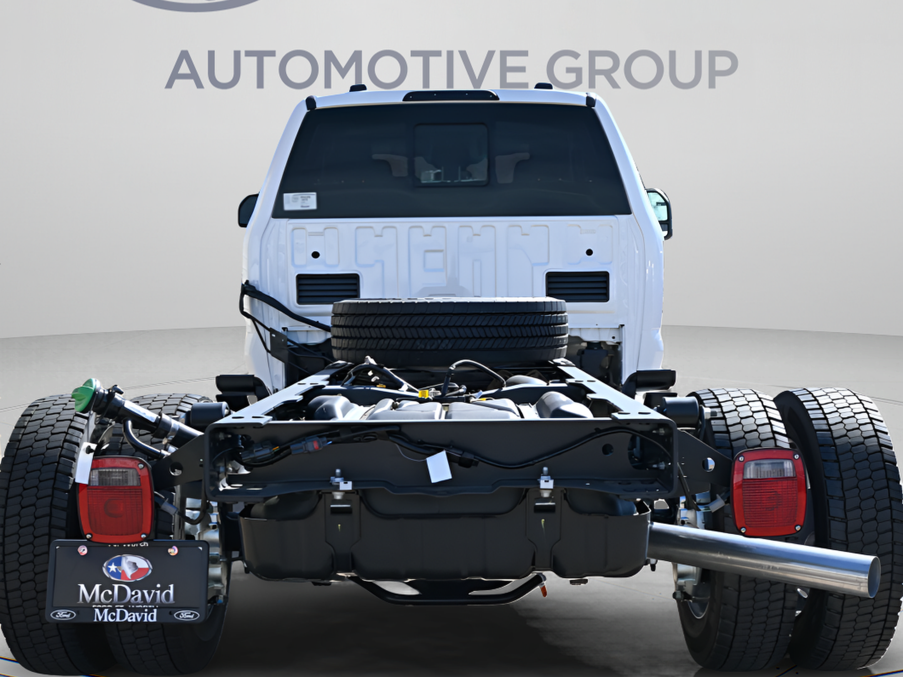 New 2026 Ford F550 4x4 Supercab Super Duty image 6