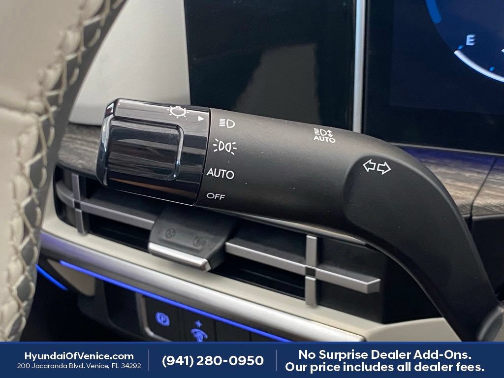 Certified 2026 Hyundai Santa Fe Calligraphy FWD image 34