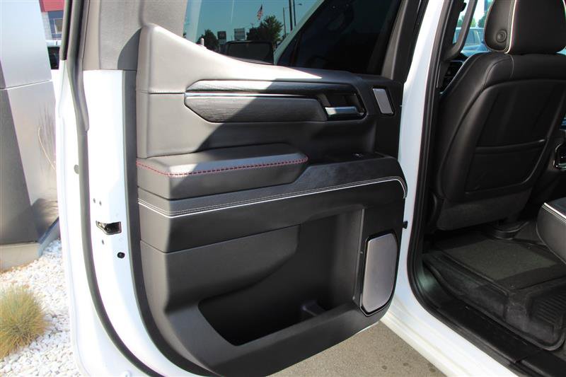 Used 2022 GMC Sierra 1500 AT4X image 36