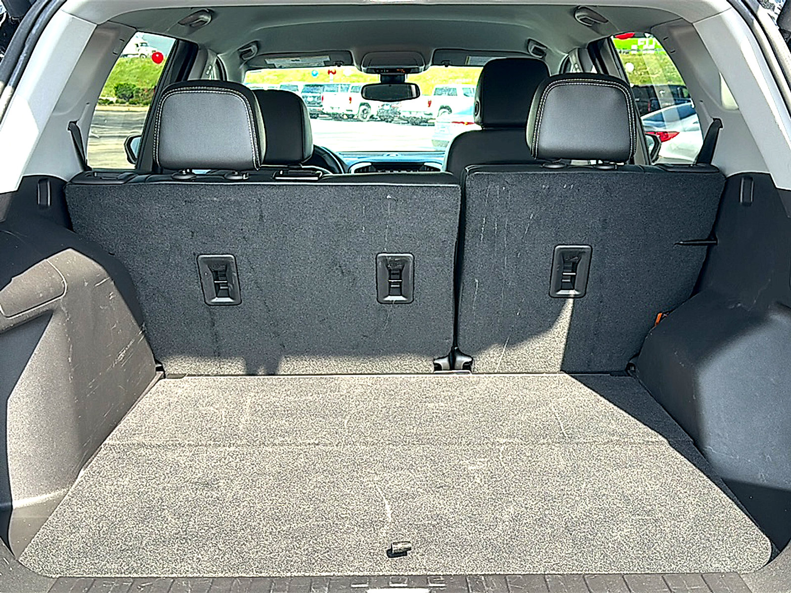 Used 2024 GMC Terrain SLT w/ Elevation Edition AWD/4WD image 21