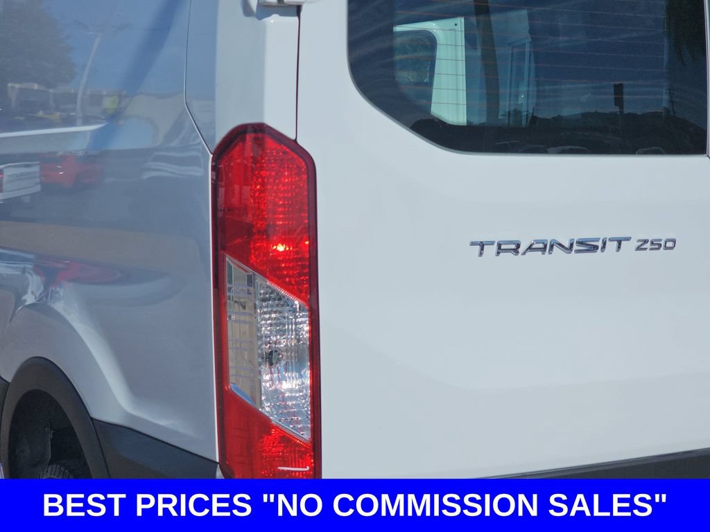 Used 2025 Ford Transit 250 Low Roof w/ Exterior Upgrade Package RWD image 39