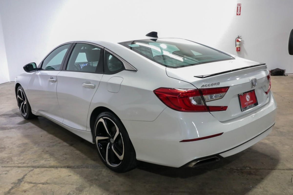 Used 2022 Honda Accord Sport image 6