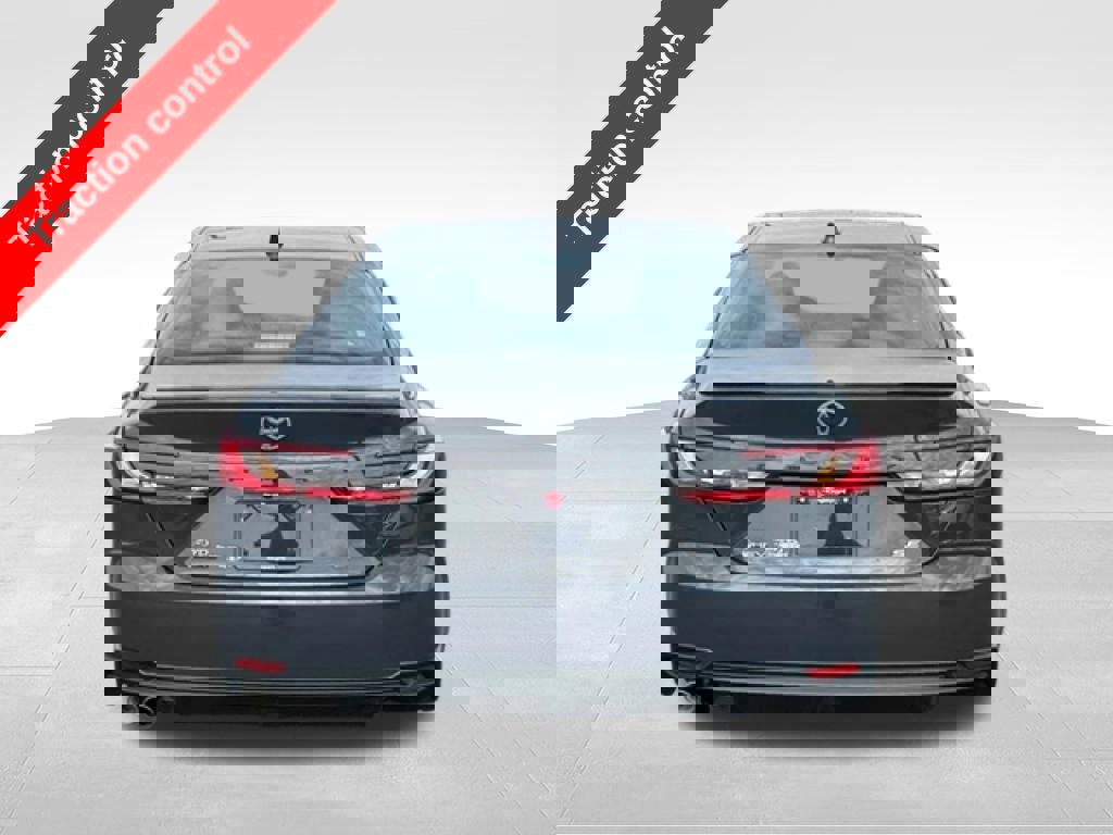 Certified 2025 Toyota Camry SE image 4