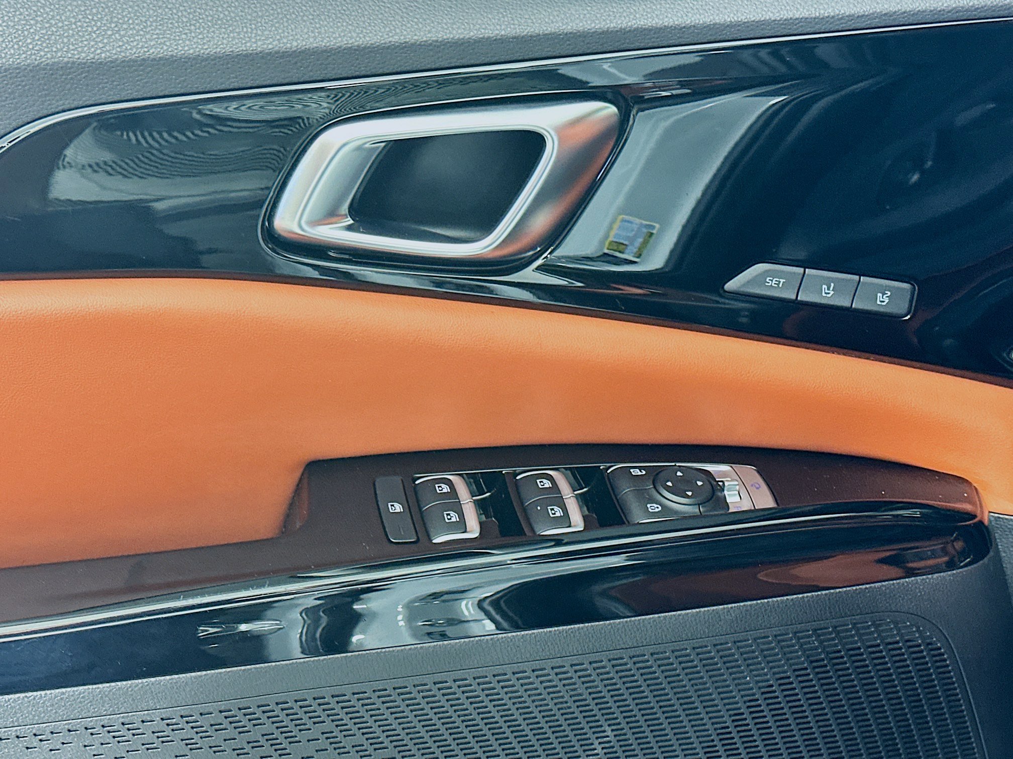 Used 2022 Kia Carnival SX image 15