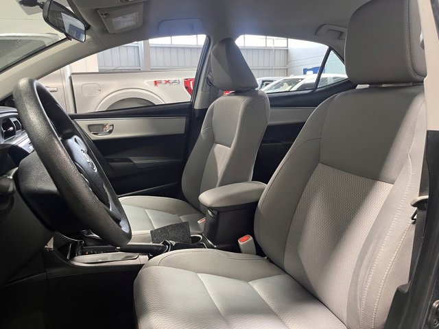 Used 2015 Toyota Corolla L image 22