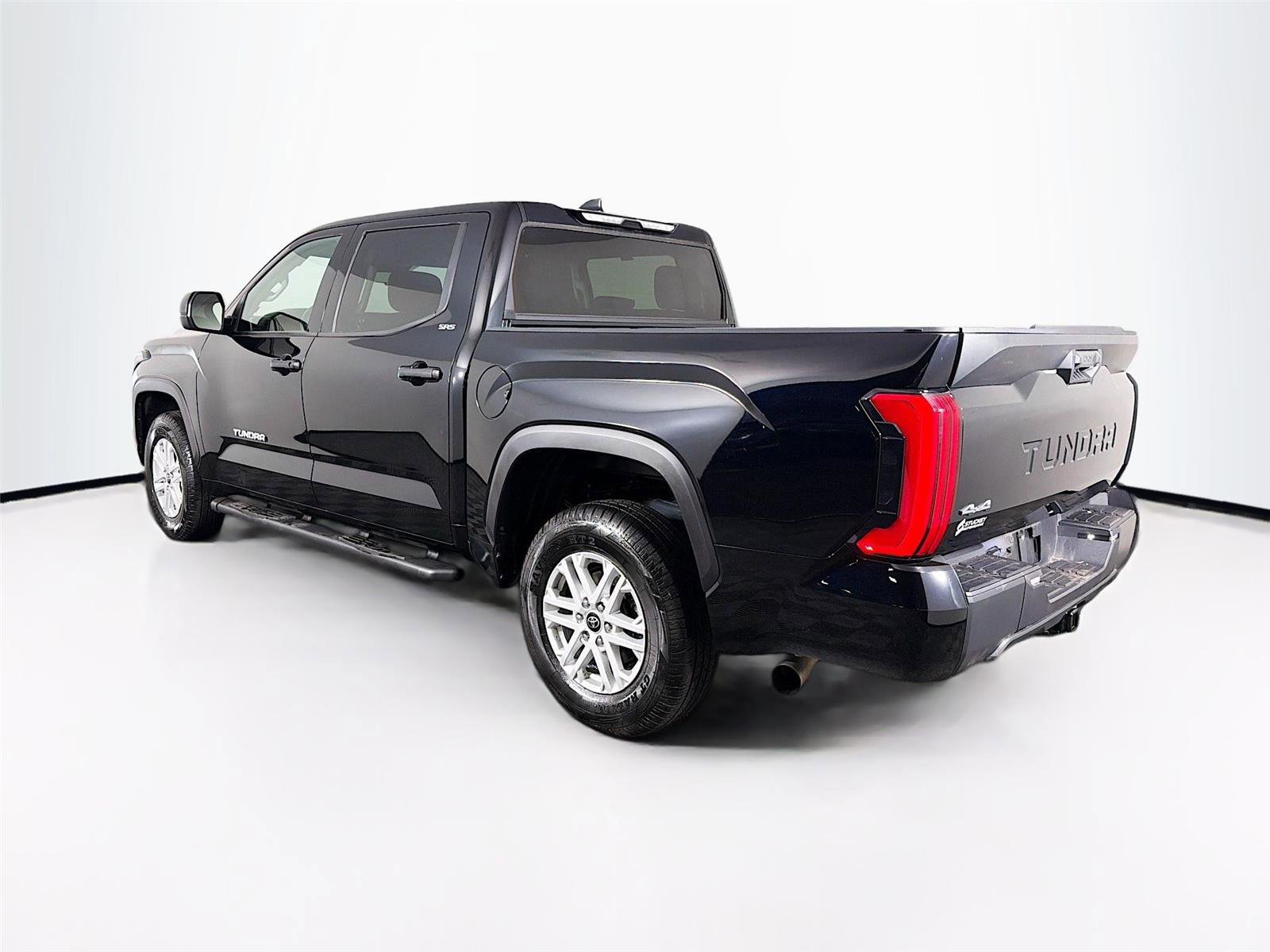 Used 2024 Toyota Tundra SR5 AWD/4WD image 5