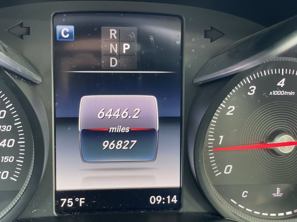 Used 2019 Mercedes-Benz GLC 300 image 12