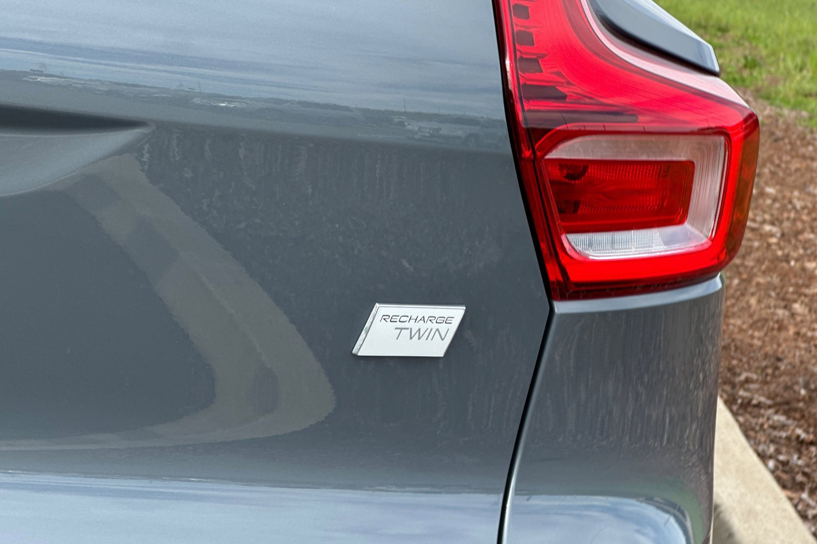 Used 2023 Volvo XC40 Recharge Ultimate image 33