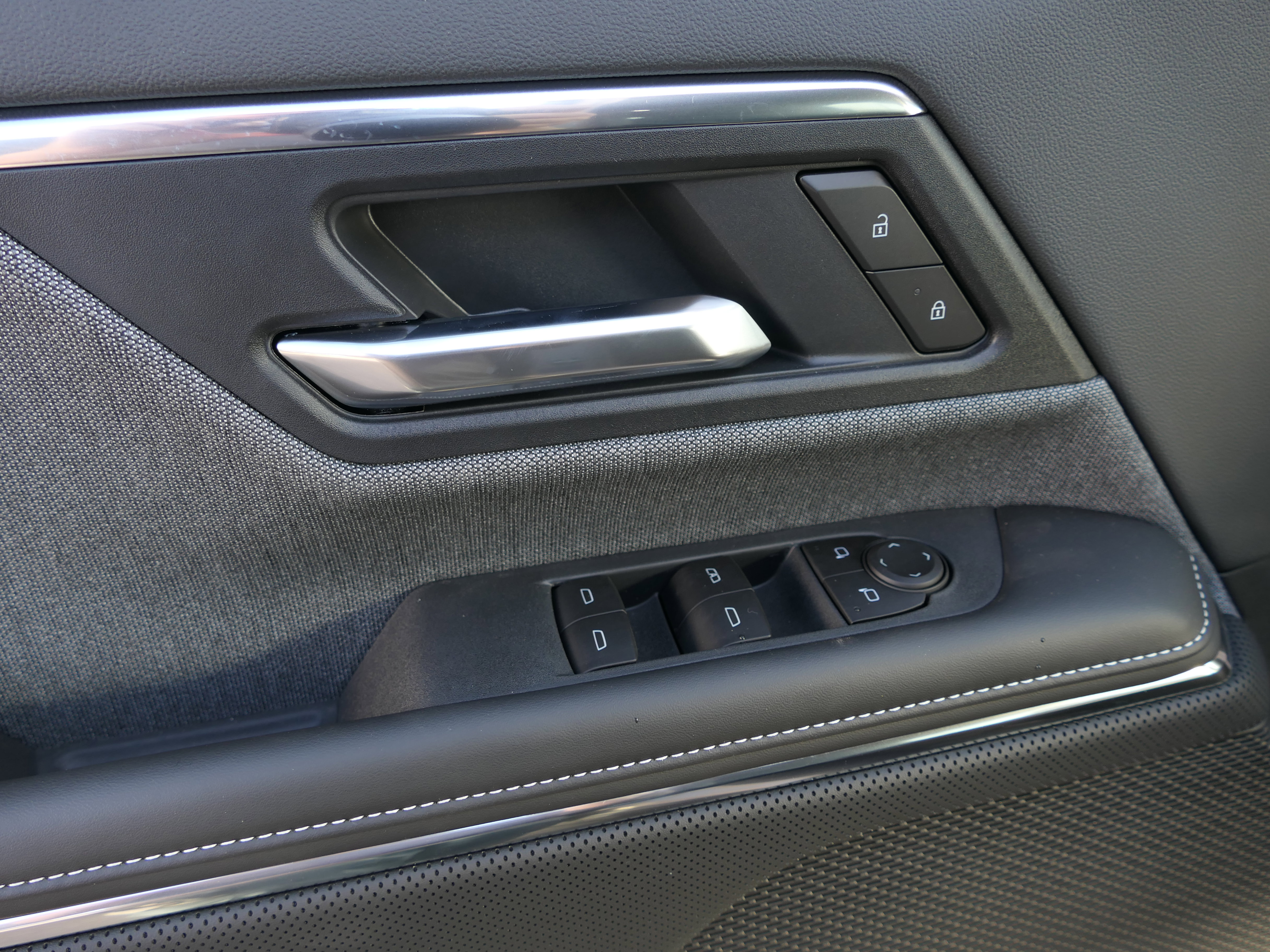 New 2026 GMC Sierra EV Elevation image 13