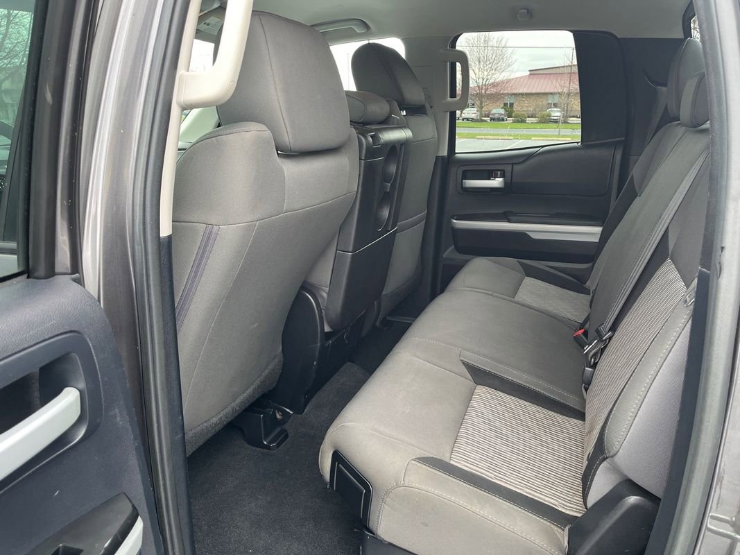 Used 2015 Toyota Tundra SR5 image 22