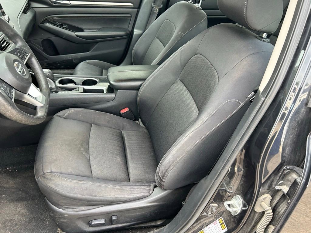 Used 2021 Nissan Altima 2.5 SV FWD image 9