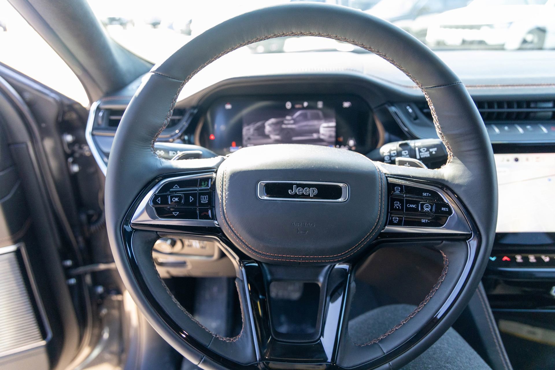 New 2026 Jeep Grand Cherokee L Summit w/ Advanced Protech Group IV image 31