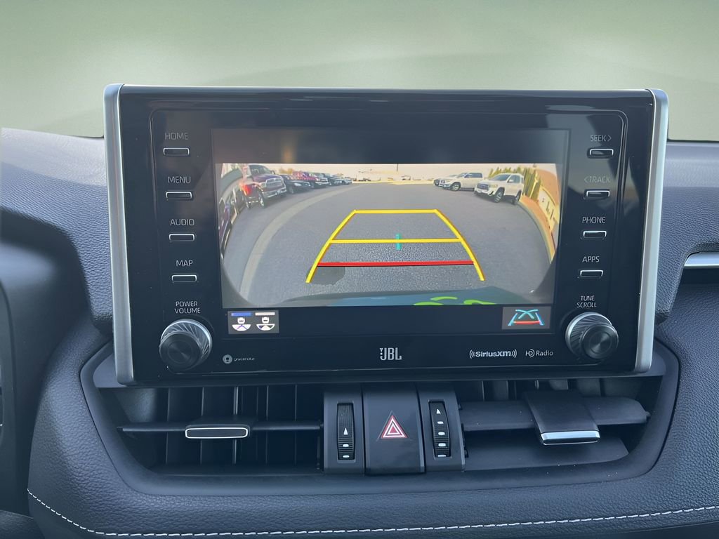 Used 2020 Toyota RAV4 Limited image 15