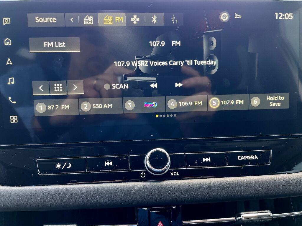New 2025 Mitsubishi Outlander SE image 15