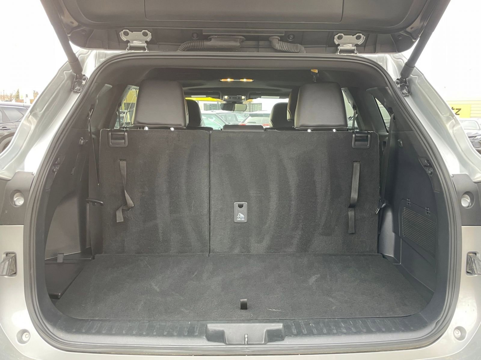 Used 2025 Toyota Highlander XSE image 34