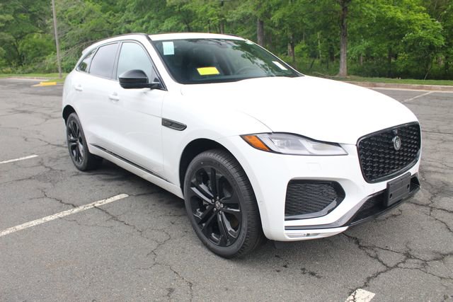 New 2026 Jaguar F-PACE R-Dynamic S image 10