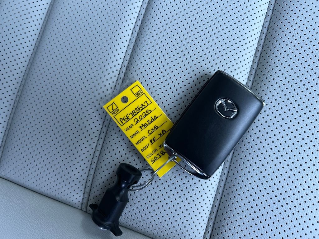 New 2025 MAZDA CX-5 AWD 2.5 S w/ Preferred Package image 31