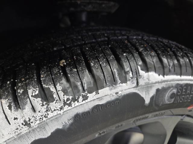 New 2026 Chrysler Pacifica Select w/ S Appearance Package image 38