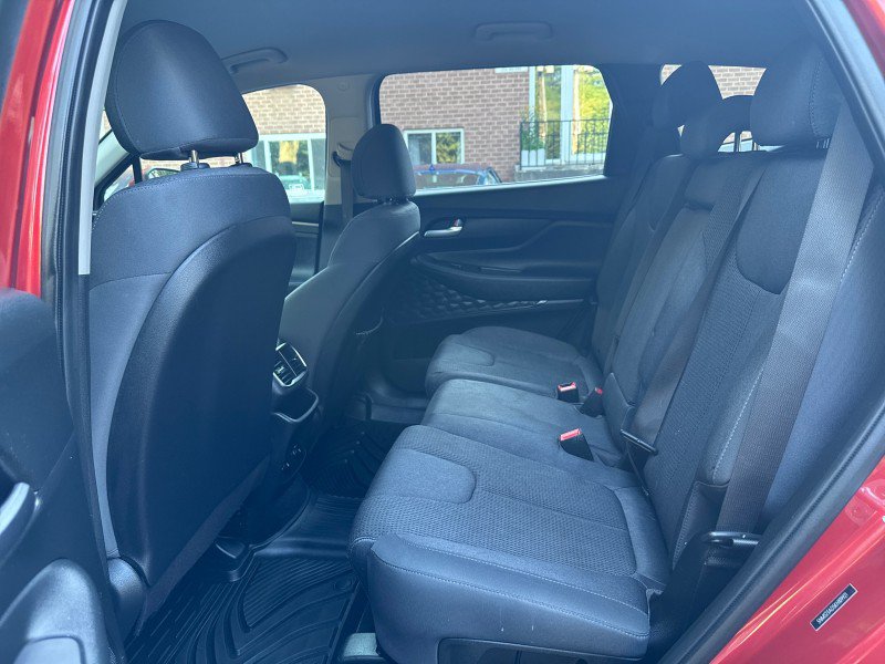 Used 2019 Hyundai Santa Fe SE FWD image 29