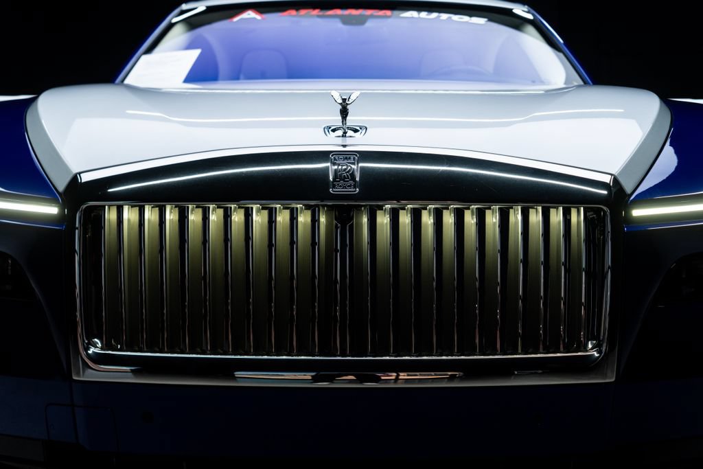 Used 2024 Rolls-Royce Spectre w/ Spectre Launch Package AWD/4WD image 6