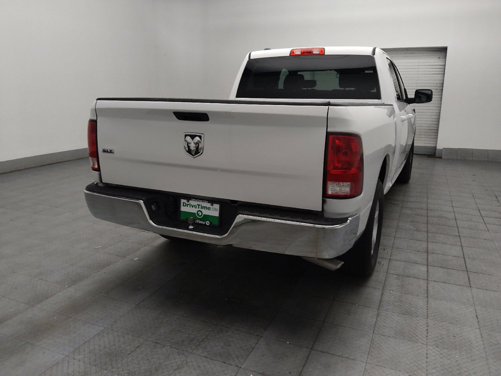 Used 2021 RAM 1500 Classic SLT RWD image 9