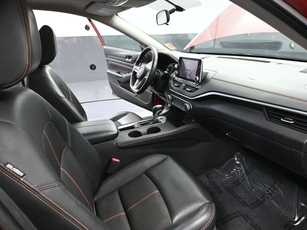 Used 2019 Nissan Altima 2.0 SR image 46