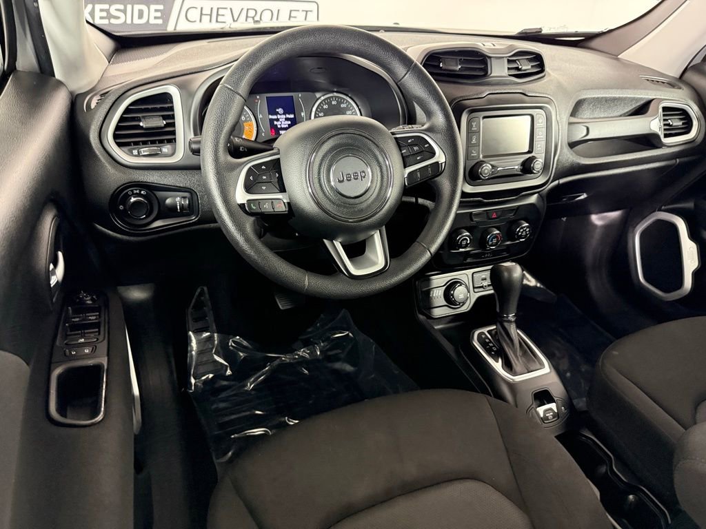 Used 2019 Jeep Renegade Sport w/ Sport Appearance Group image 17