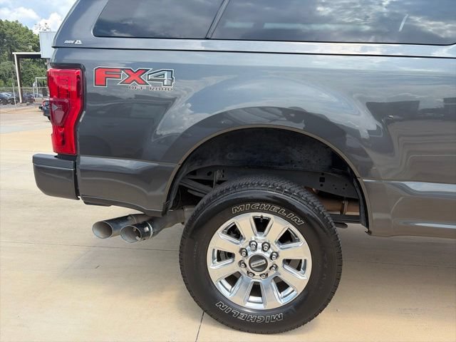 Used 2017 Ford F250 Platinum w/ Platinum Ultimate Package AWD/4WD image 8