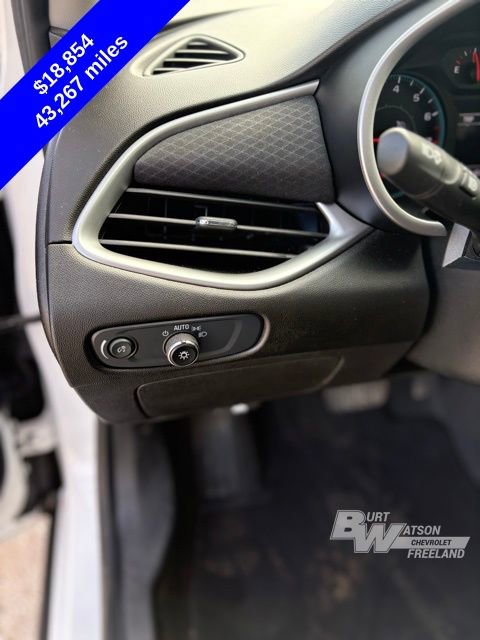 Used 2024 Chevrolet Malibu LT image 13