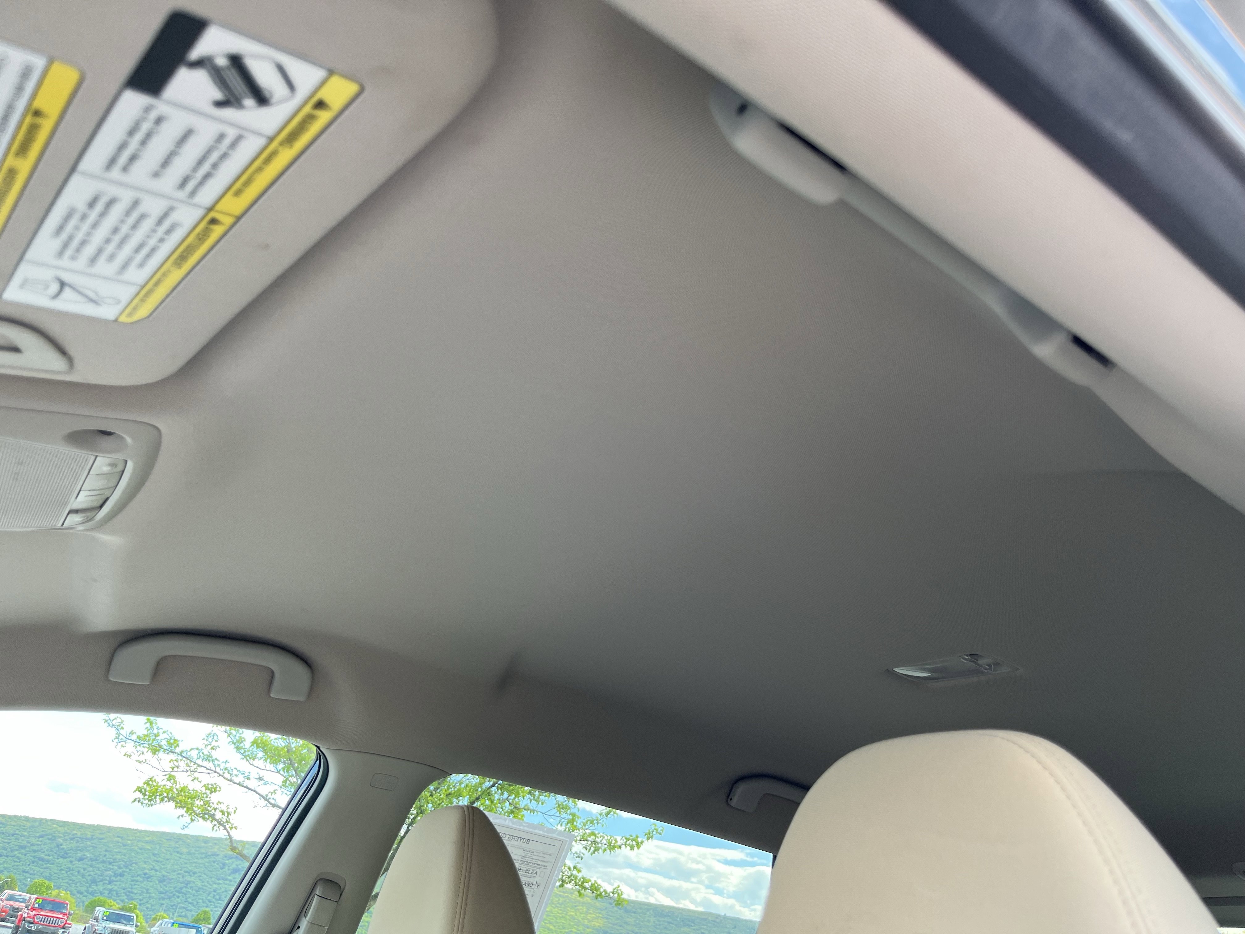 Used 2016 Nissan Rogue SV w/ SV Premium Package AWD/4WD image 22