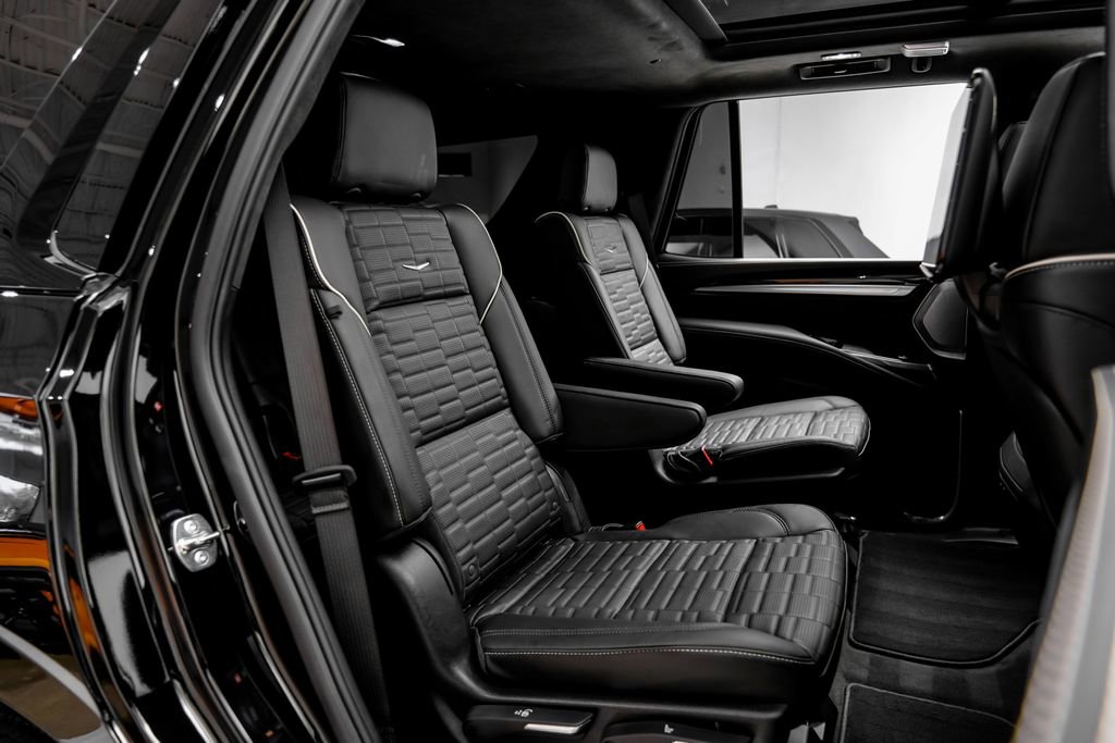 Used 2026 Cadillac Escalade V AWD/4WD image 46