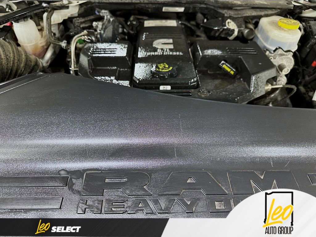 Used 2024 RAM 2500 Limited AWD/4WD image 35