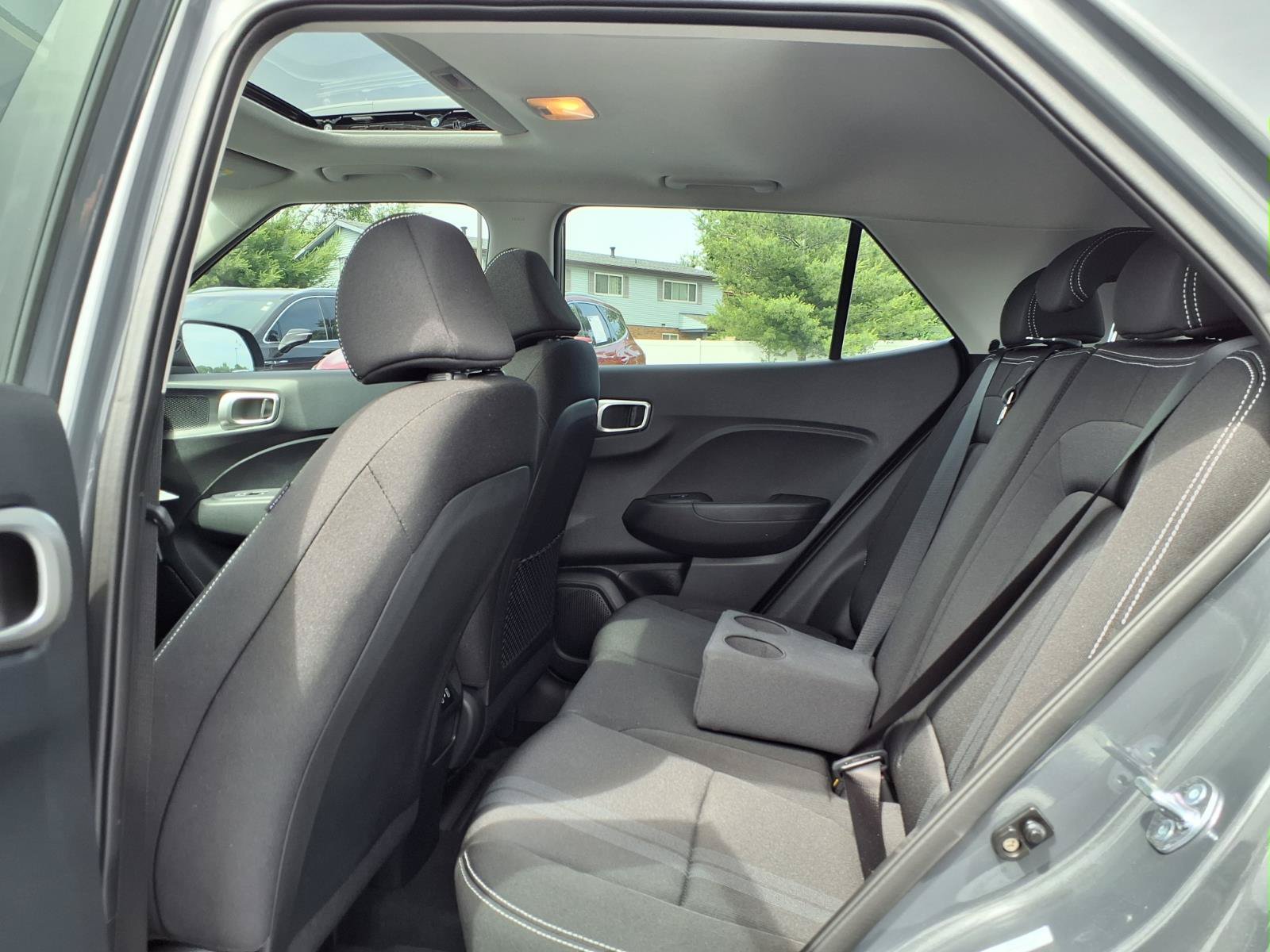 Used 2026 Hyundai Venue SEL FWD image 21
