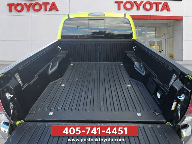 Used 2023 Toyota Tacoma TRD Off-Road AWD/4WD image 27