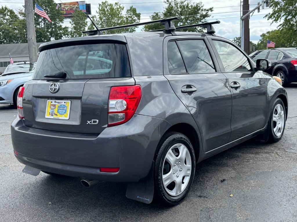 Used 2010 Scion xD FWD image 5