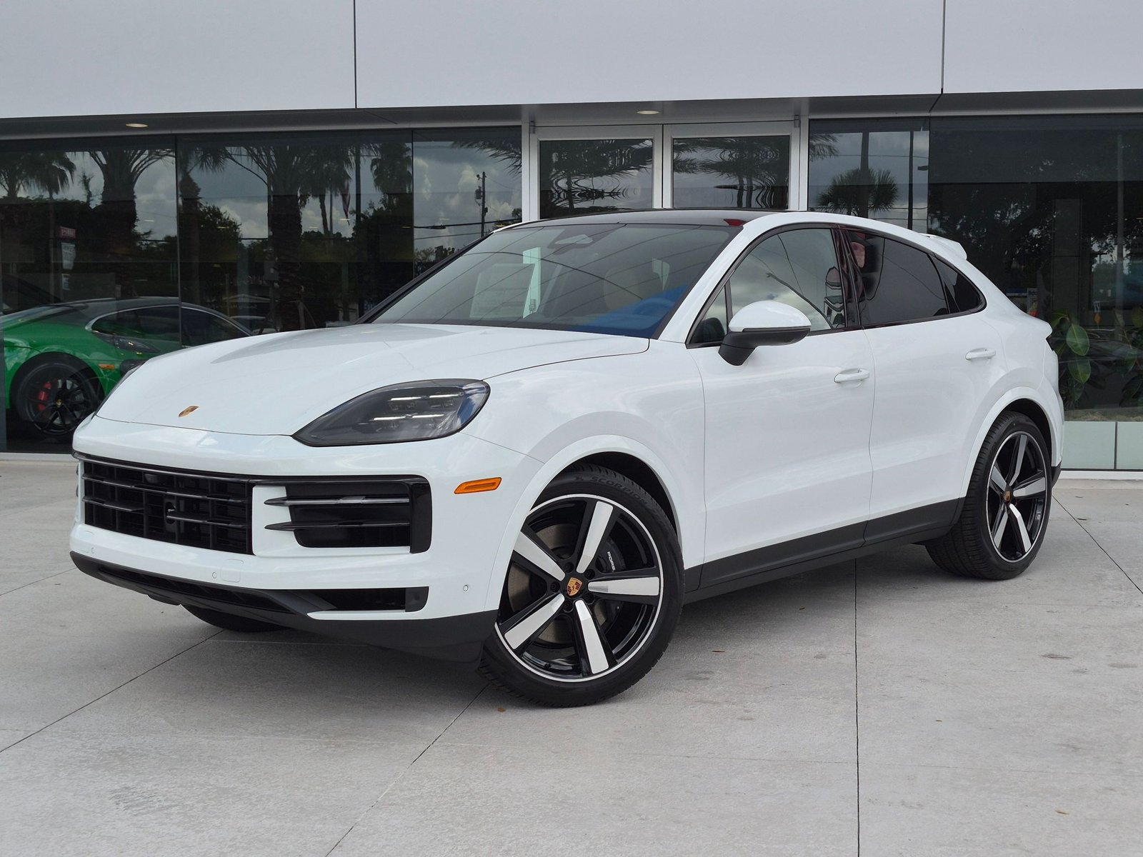 New 2026 Porsche Cayenne Coupe AWD/4WD image 1