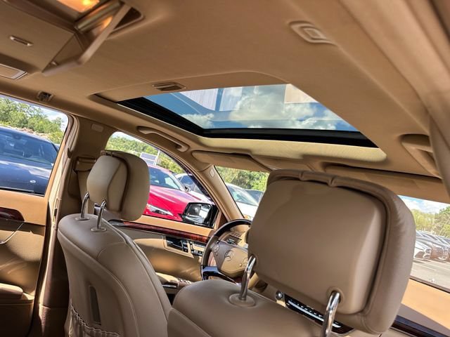 Used 2012 Mercedes-Benz S 400 image 33