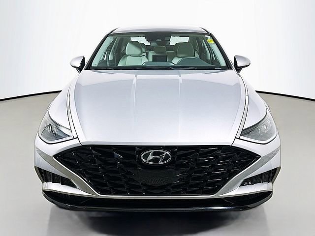 Used 2023 Hyundai Sonata SEL w/ Cargo Package FWD image 2
